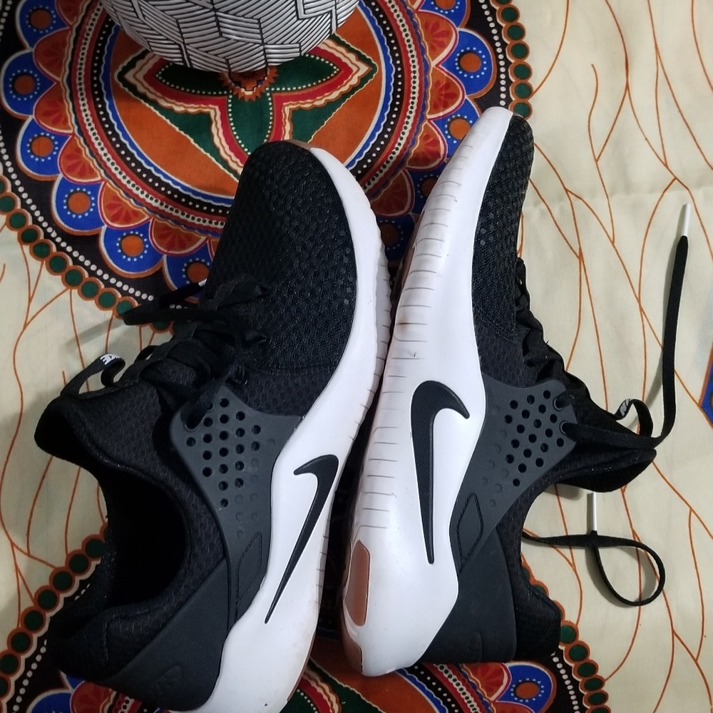 Mens Nike Free TR8 shoes size 10